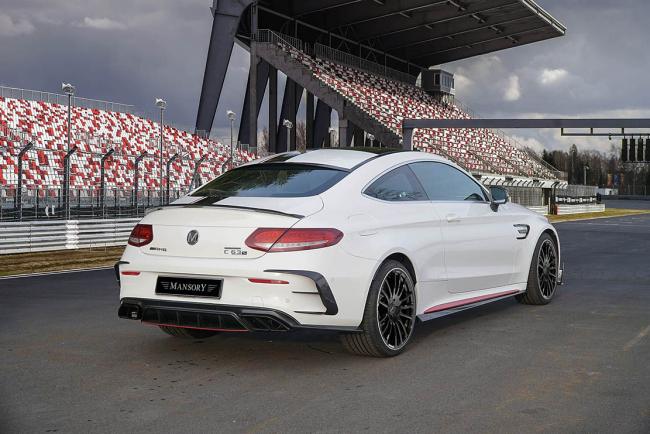 Mansory offre 650 ch à la Mercedes AMG C63 S