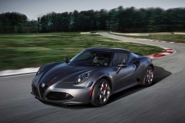 Alfa Romeo, des séries limitées 4C Competizione et 4C Italia