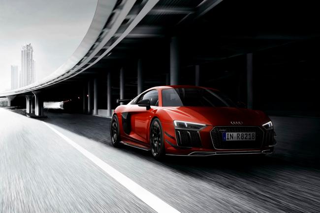 Audi R8 V10 plus sport performance : seulement 44 chanceux