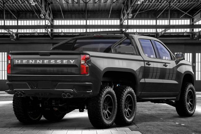 Hennessey goliath 6x6 714 ch et six roues 