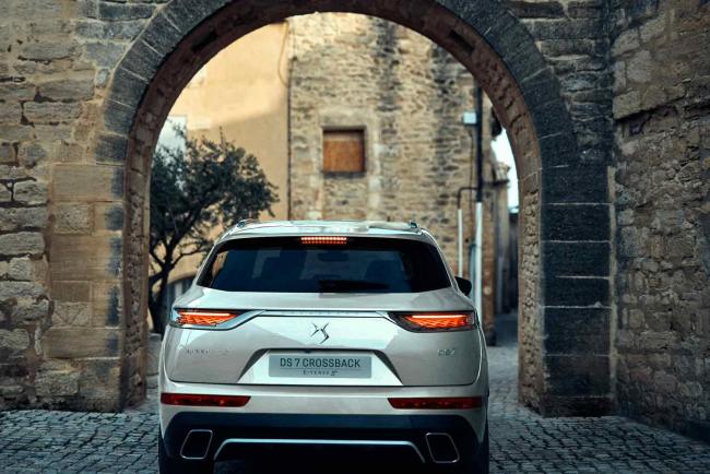 DS 7 crossback e-Tense 4x4 : la version hybride rechargeable