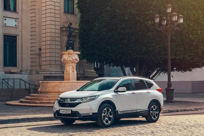 Honda cr v hybrid et salon de paris 