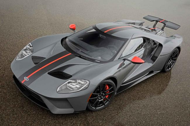Ford gt carbon le carbone est omnipresent 
