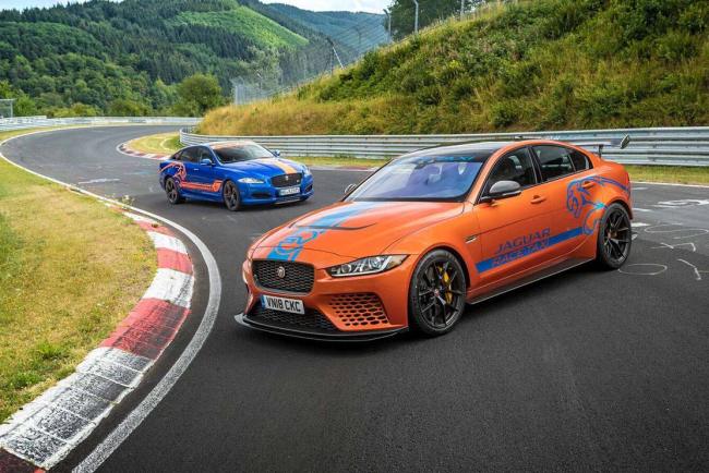 Jaguar xe svr project 8 le nouveau taxi du nurburgring 