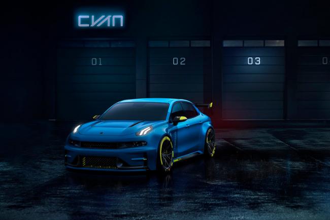 Lynk & Co présente un modele de course qui sera suivi par une version de route