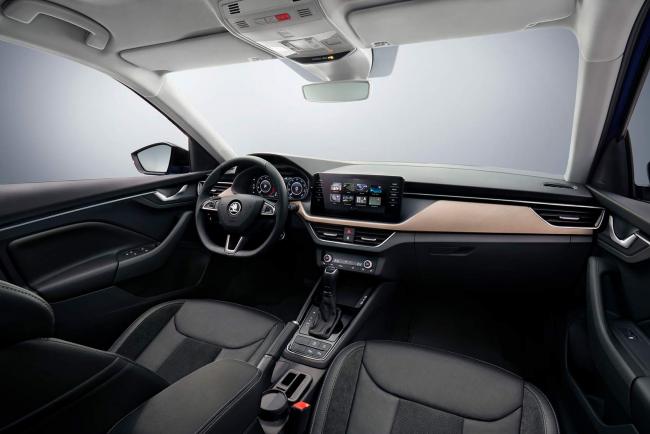 La Skoda Scala dévoile son intérieur