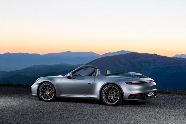 Porsche 911 : la nouvelle 992 sans le toit