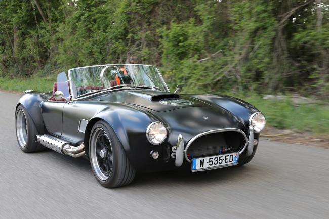 Essai de la nouvelle AC Cobra MK VI GT