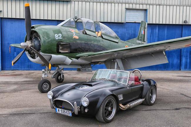 Exterieur_AC-Cobra-MK-VI_0