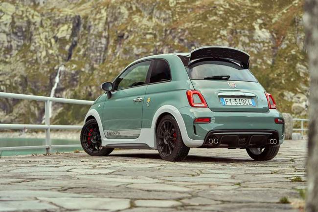 Abarth 695 70° Anniversario : tout l’esprit de Carlo est dans l’aileron