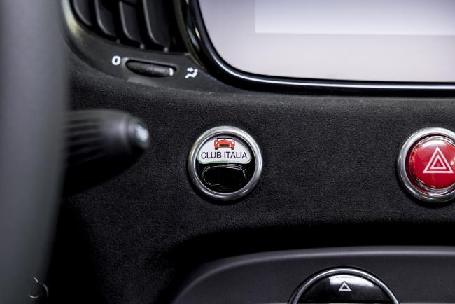 Exterieur_abarth-695-club-italia_5