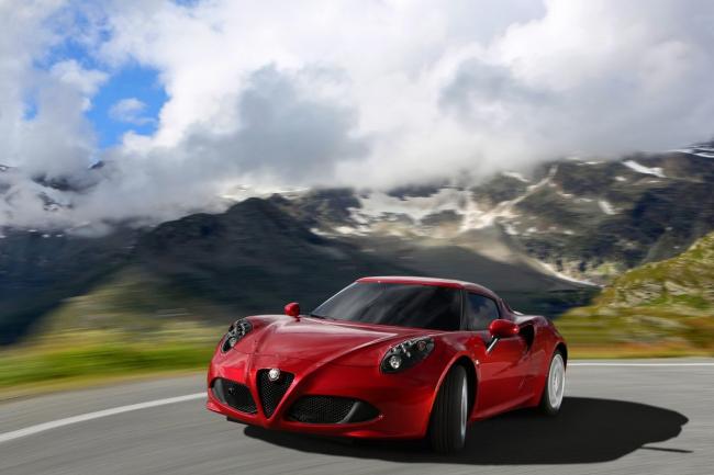 Exterieur_Alfa-Romeo-4C-2014_7