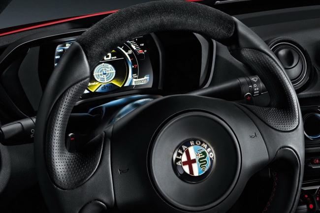 Interieur_Alfa-Romeo-4C-2014_25