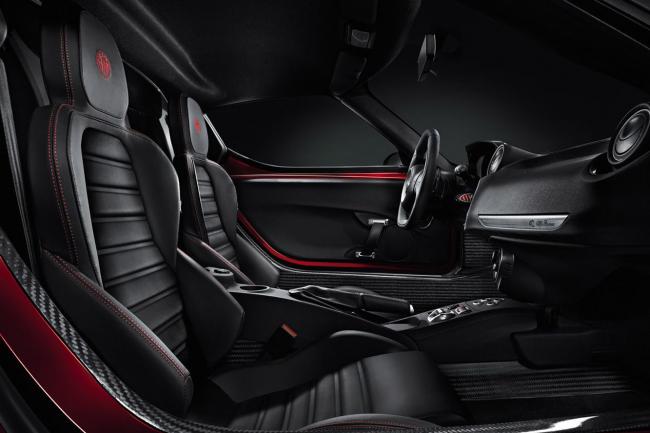 Interieur_Alfa-Romeo-4C-Launch-Edition_4