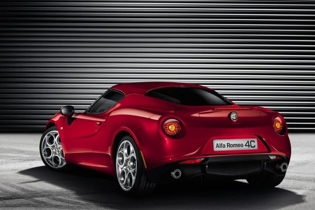 Exterieur_Alfa-Romeo-4C_4