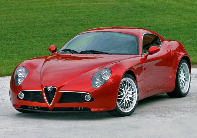 Exterieur_Alfa-Romeo-8C_4