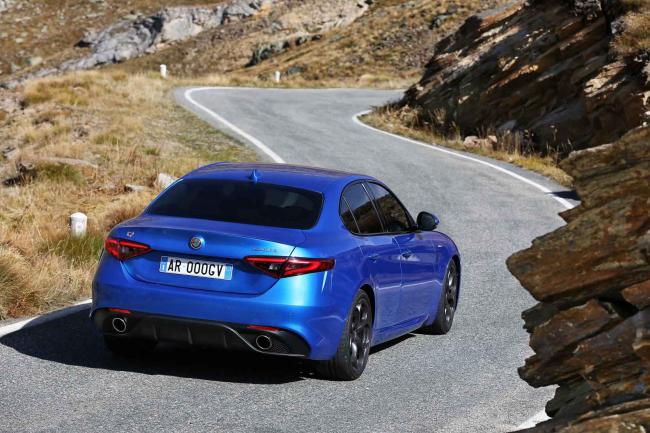 Exterieur_Alfa-Romeo-Giulia-Veloce_19