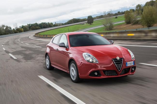 Exterieur_Alfa-Romeo-Giulietta-Sprint-2015_14