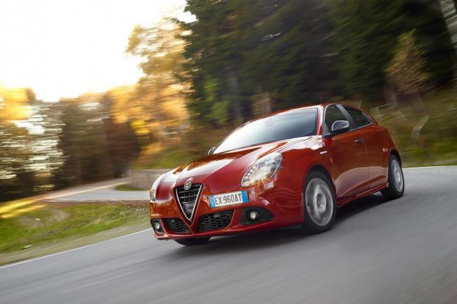 Exterieur_Alfa-Romeo-Giulietta-Sprint-2015_5