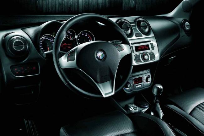 Interieur_Alfa-Romeo-Mi-To_37