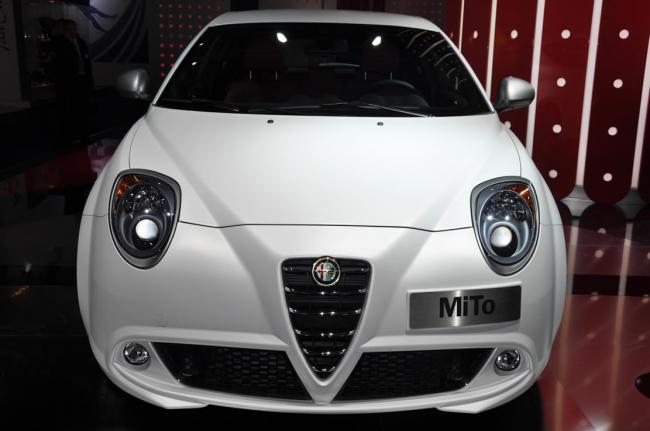 Exterieur_Alfa-Romeo-MiTo-Quadrifoglio-Verde_5