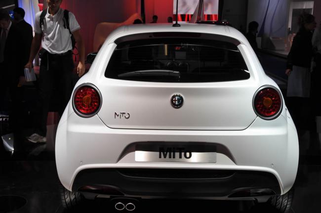 Exterieur_Alfa-Romeo-MiTo-Quadrifoglio-Verde_0