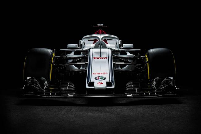 Exterieur_Alfa-Romeo-Sauber-F1-Team_5