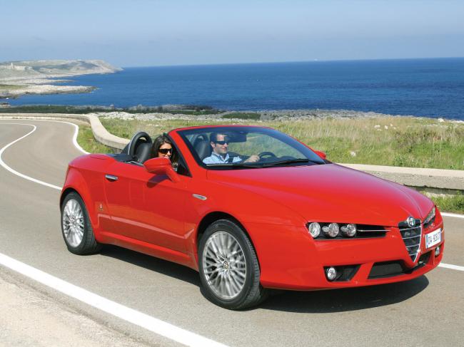 Exterieur_Alfa-Romeo-Spider_6