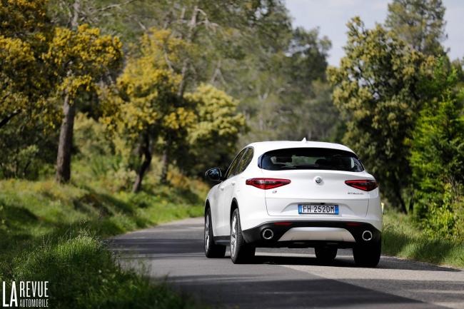 Exterieur_Alfa-Romeo-Stelvio-280_21