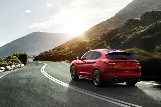 Exterieur_Alfa-Romeo-Stelvio-Quadrifoglio_6