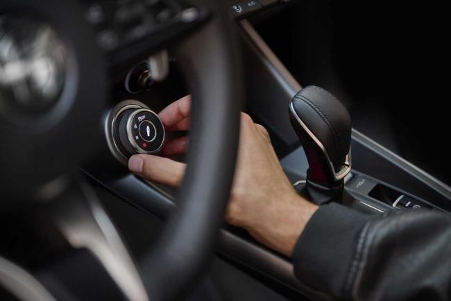 Exterieur_alfa-romeo-tonale-hybride-rechargeable-q4_25