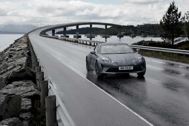 Alpine A110S : la nouvelle berlinette passe à 292 chevaux