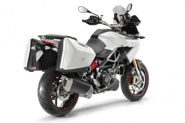 Exterieur_Aprilia-Caponord-1200_4