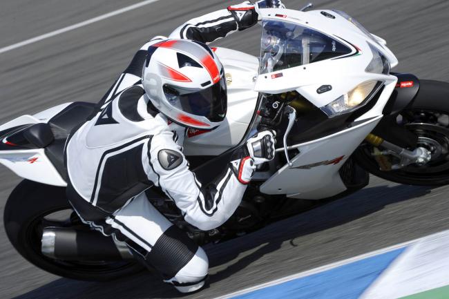 Exterieur_Aprilia-RSV4-R-APRC_0