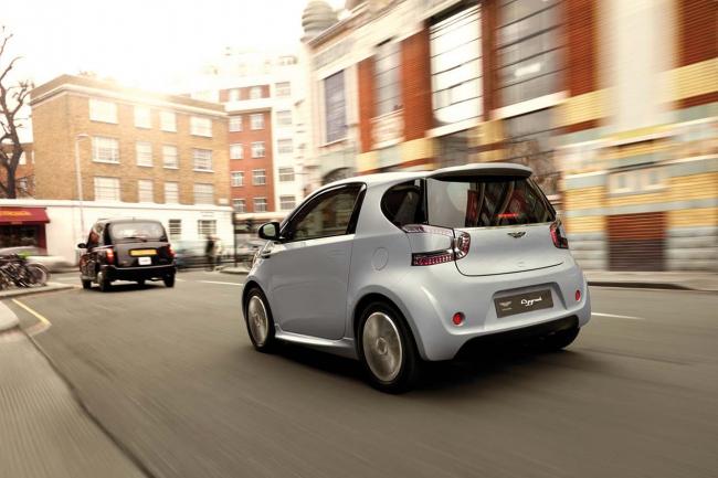 Exterieur_Aston-Martin-Cygnet_5