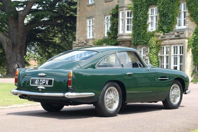 Exterieur_Aston-Martin-DB4-GT-1595_1