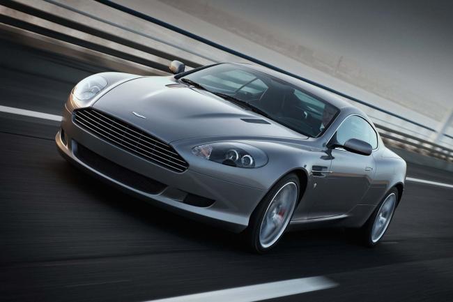 Exterieur_Aston-Martin-DB9-2009_2