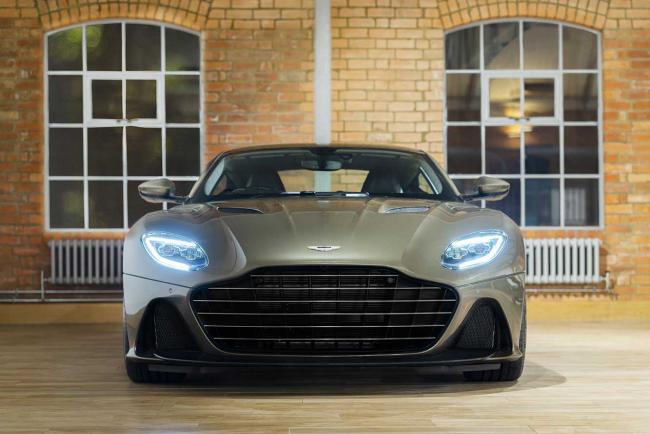 Aston Martin DBS Superleggera : toujours au service de sa majesté !