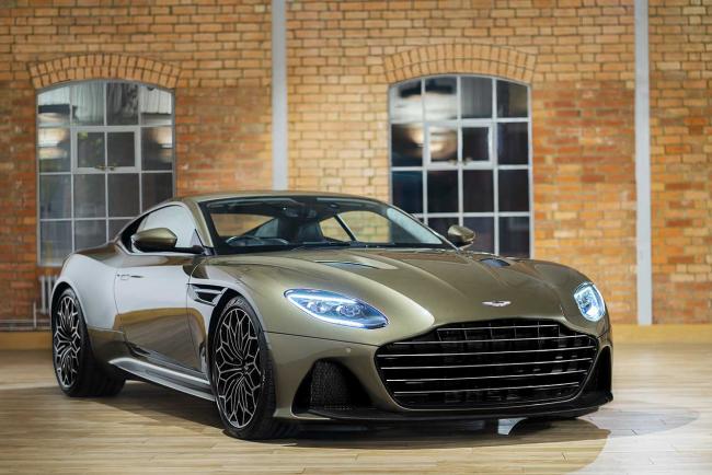 Aston Martin DBS Superleggera : toujours au service de sa majesté !