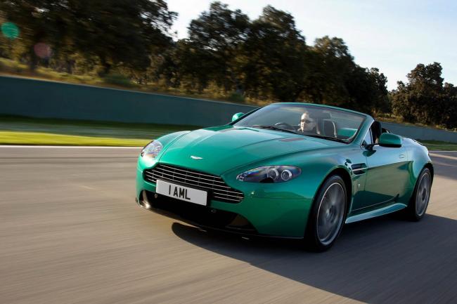 Exterieur_Aston-Martin-V8-Vantage-S-Roadster_3