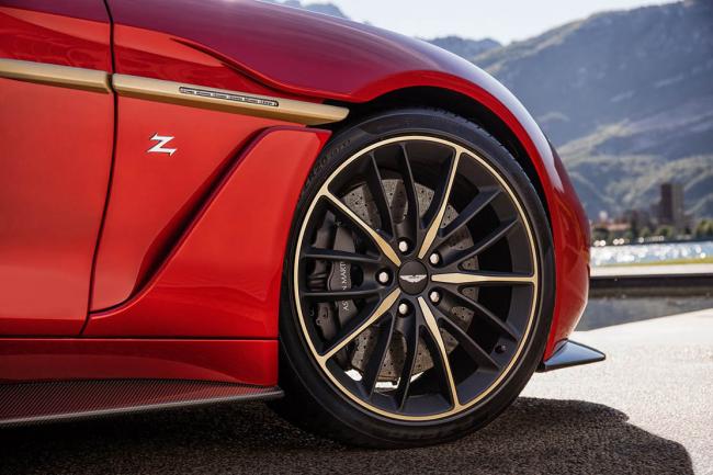 Exterieur_Aston-Martin-Vanquish-Zagato_13