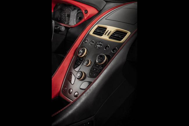 Interieur_Aston-Martin-Vanquish-Zagato_15