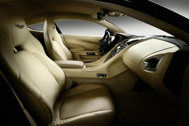 Interieur_Aston-Martin-Vanquish_19