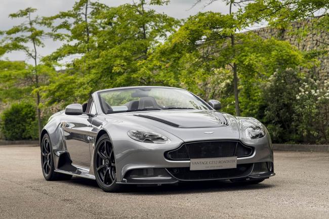 Exterieur_Aston-Martin-Vantage-GT12-Roadster_3