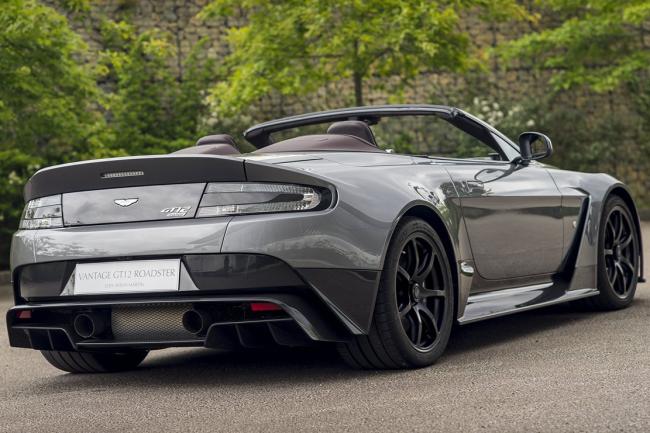 Exterieur_Aston-Martin-Vantage-GT12-Roadster_2