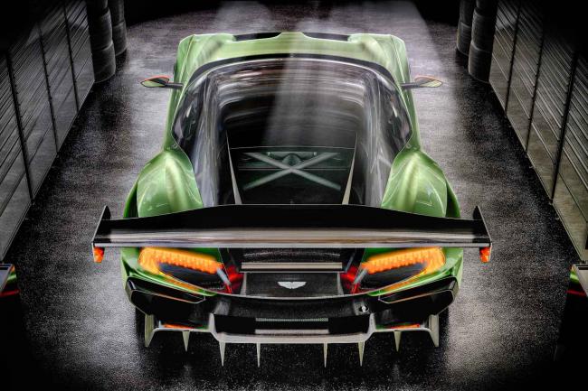 Exterieur_Aston-Martin-Vulcan_0