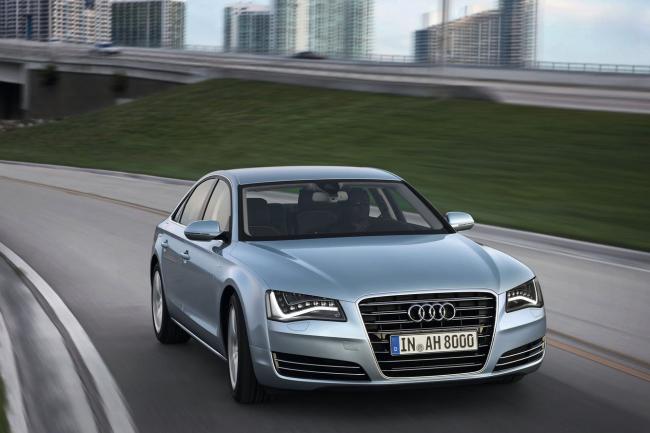 Exterieur_Audi-A8-Hybrid_0