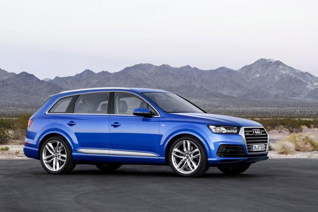 Exterieur_Audi-Q7-2015_0