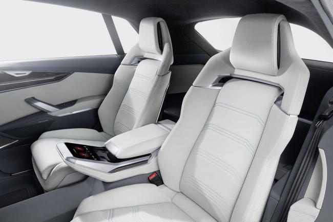 Interieur_Audi-Q8-Concept_32