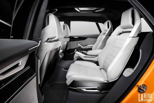 Interieur_Audi-Q8-Sport-concept_15